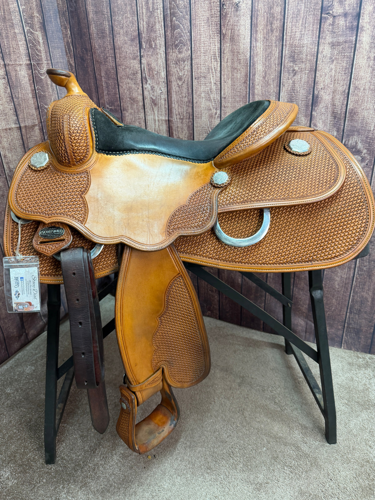 Scottsdale Saddlery 15.5”