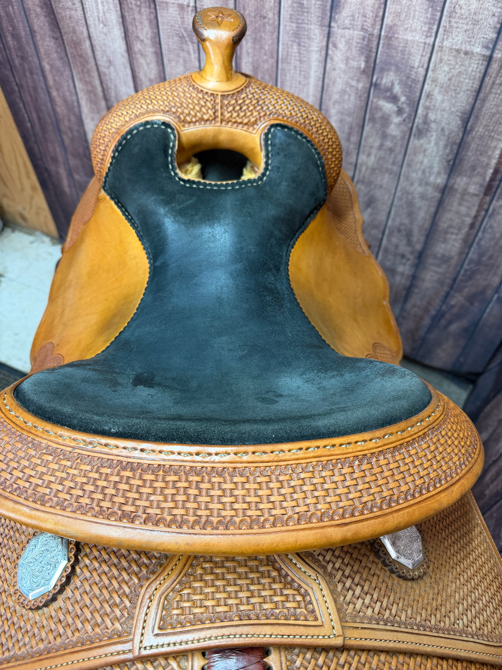 Scottsdale Saddlery 15.5”