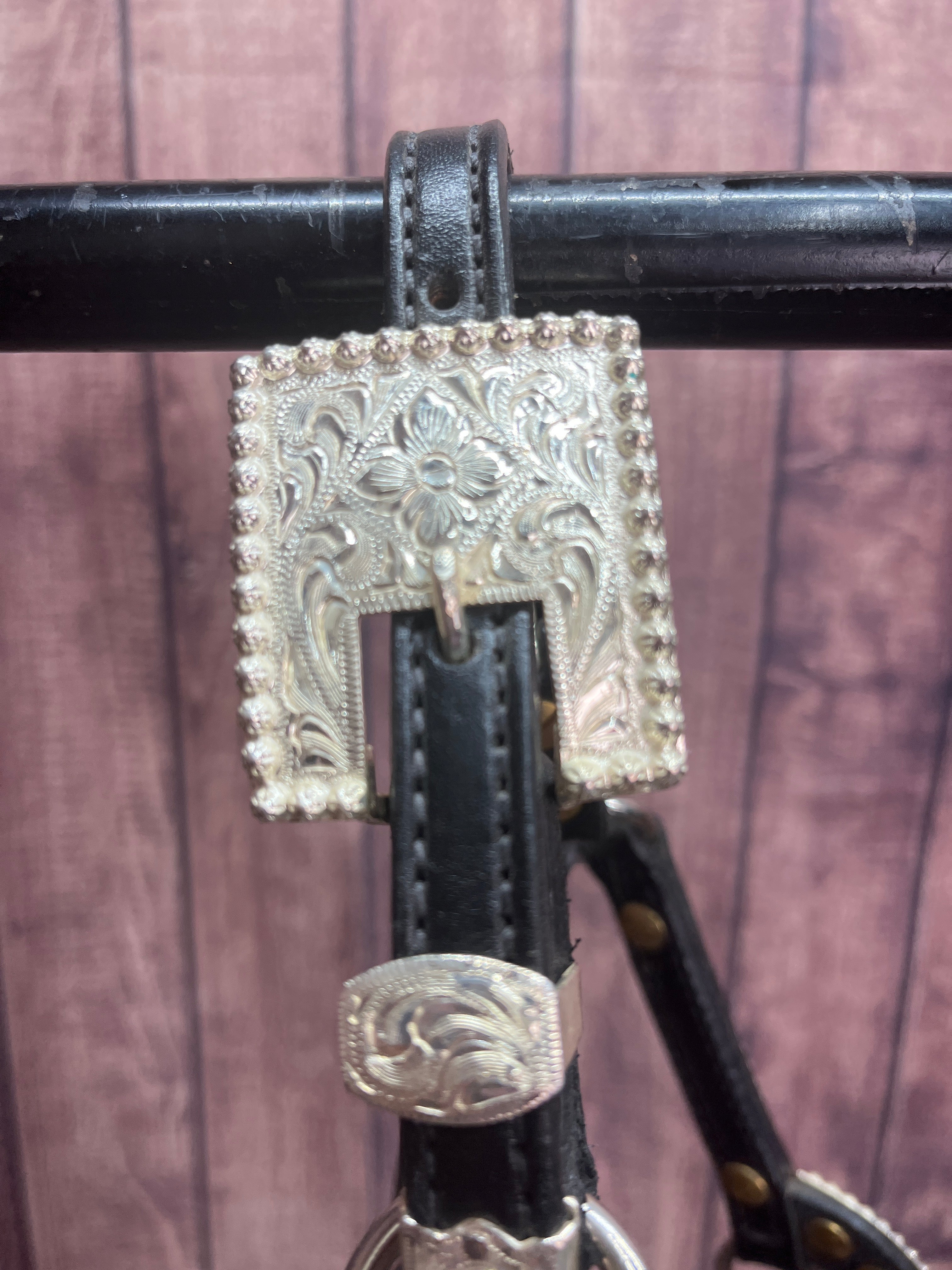 Mini B1 Santana Halter