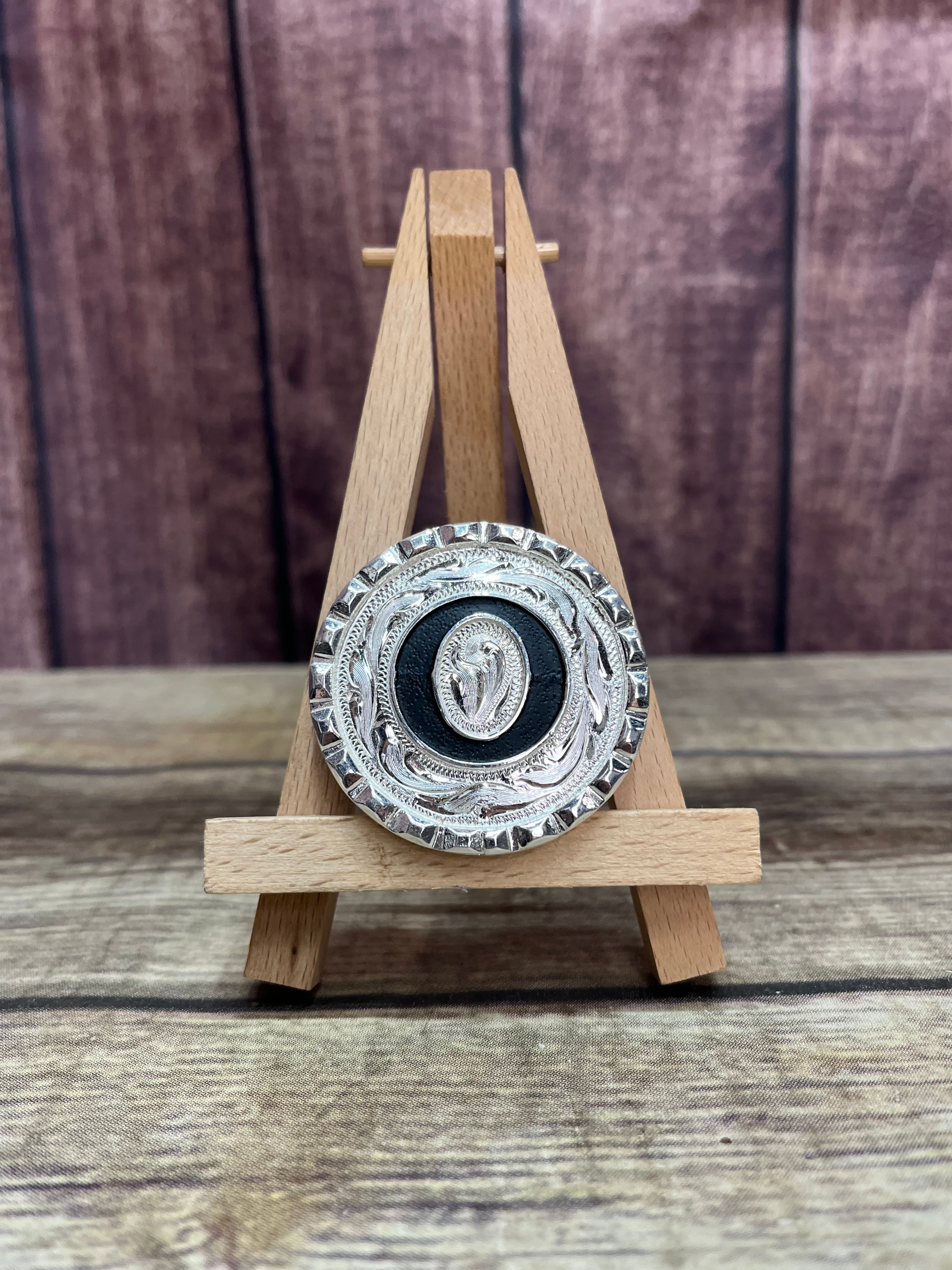 Letter O Buckles
