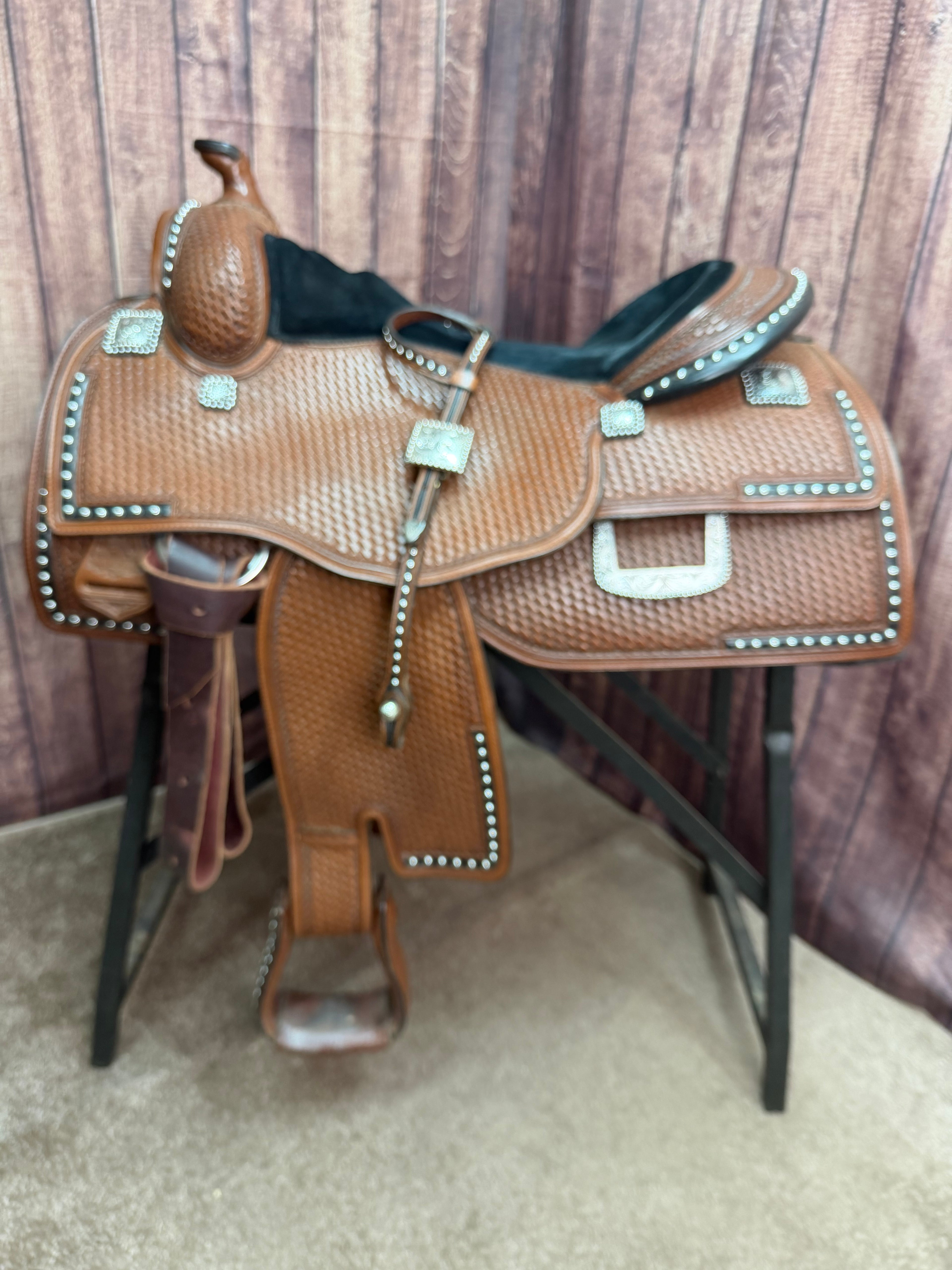 Sterling Custom Saddle 17" Seat Used