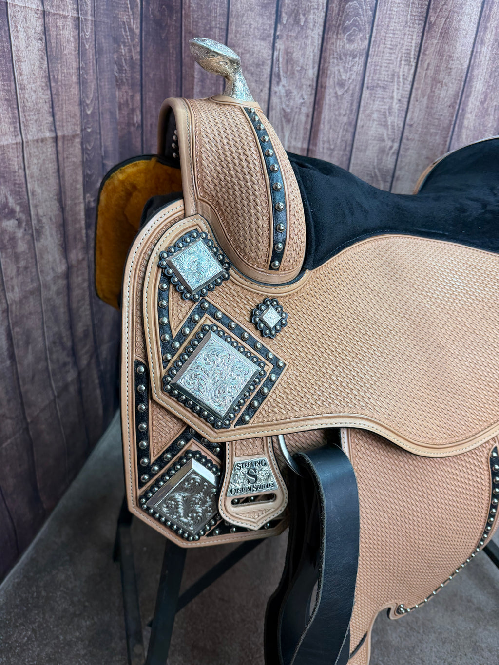 Sterling Custom Saddle 17 1/2" NEW